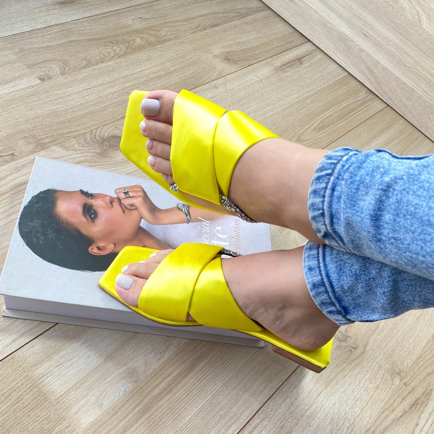Sandalia Plana Ref. A03-A